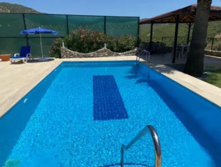 Dalaman 'In Gözde Bölgesi Atakentte 4+1 Satılık Villa