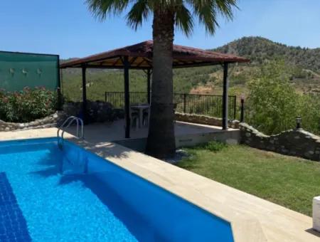 Dalaman 'In Gözde Bölgesi Atakentte 4+1 Satılık Villa