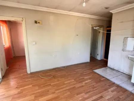 Dalaman Kayadibi Köyün De 5 Dönüm İçerisin De Evi Olan Tarla Satılık