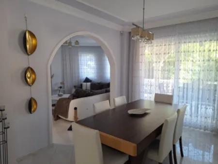 Dalaman, Akkaya Vadisi - Şık 4 Yataklı Villa