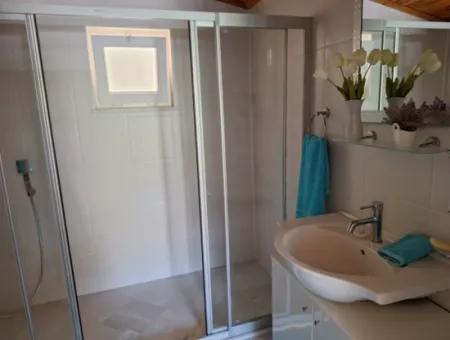 Dalaman, Akkaya Vadisi - Şık 4 Yataklı Villa