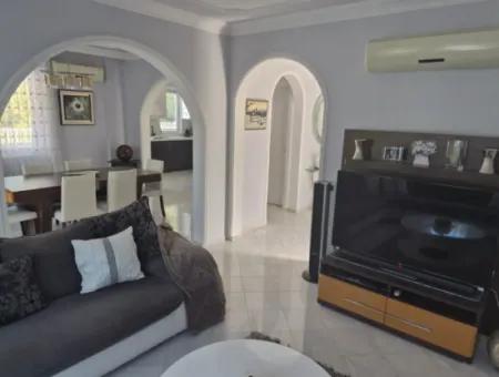 Dalaman, Akkaya Vadisi - Şık 4 Yataklı Villa